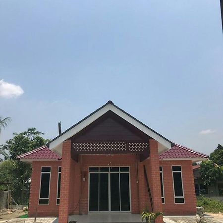 Homestay Tasek Gelugor Kodiang  Экстерьер фото